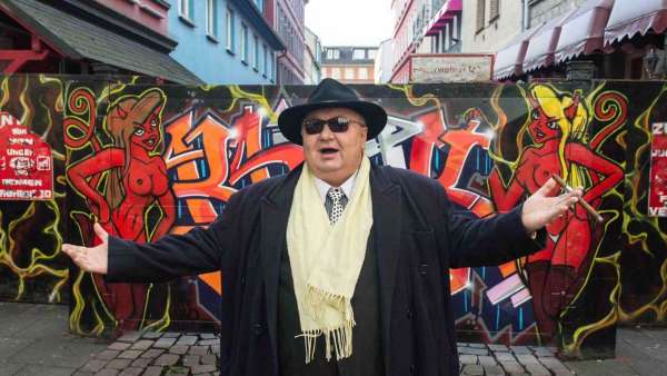 Luciano True Crim Tour Herbertstrasse